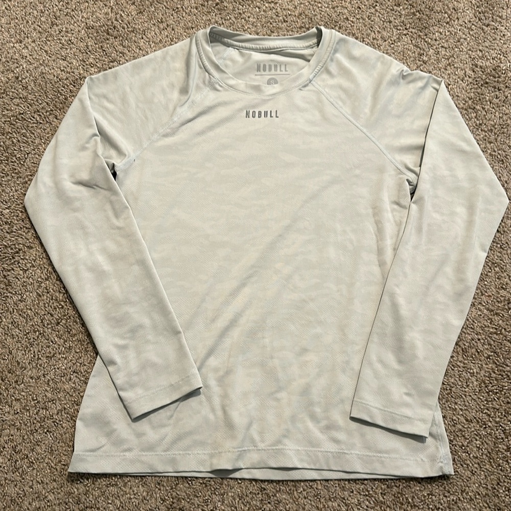 NOBULL Women’s Long Sleeve - Size Small